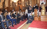 بالصور.. محافظ المنيا يشهد حفل تجليس الأنبا مكاريوس أسقفاً لمطرانية مدينة المنيا وتوابعها