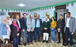 محمد منير خلال زيارته لـ 