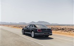 Flying Spur تنطلق بقوّة مع محرّك V8 الجبّار في الشرق الأوسط