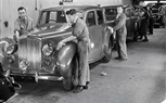 Bentley تحتفل بمرور 75 سنة على تصنيع السيارات في كرو