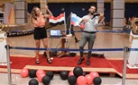 استقبال أول رحلة روسية إلى الغردقة بالزهور.. صور