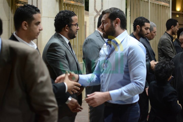 بالصور.. نجوم الفن والإعلام في عزاء محسن محمود بالصور.. نجوم الفن والإعلام في عزاء محسن محمود