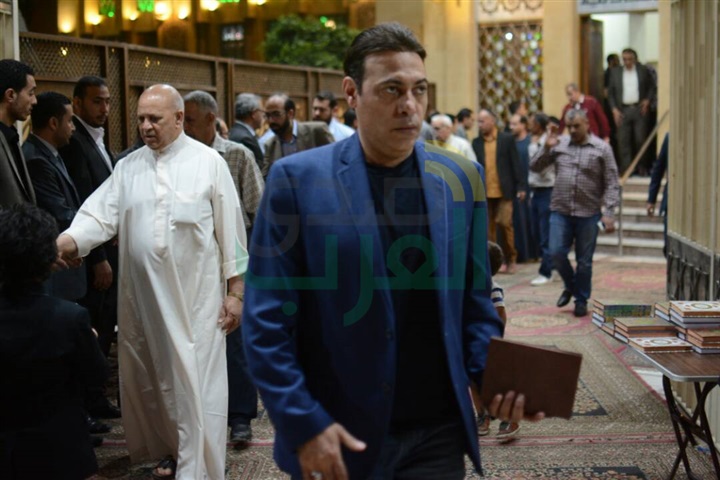 بالصور.. نجوم الفن والإعلام في عزاء محسن محمود بالصور.. نجوم الفن والإعلام في عزاء محسن محمود