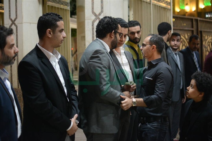 بالصور.. نجوم الفن والإعلام في عزاء محسن محمود بالصور.. نجوم الفن والإعلام في عزاء محسن محمود