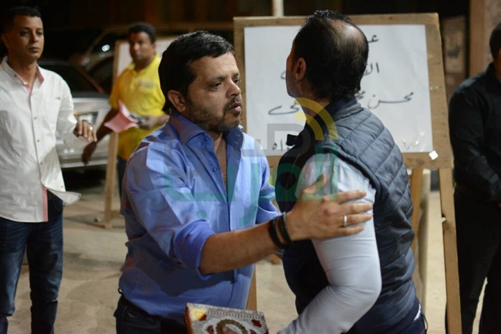بالصور.. نجوم الفن والإعلام في عزاء محسن محمود بالصور.. نجوم الفن والإعلام في عزاء محسن محمود
