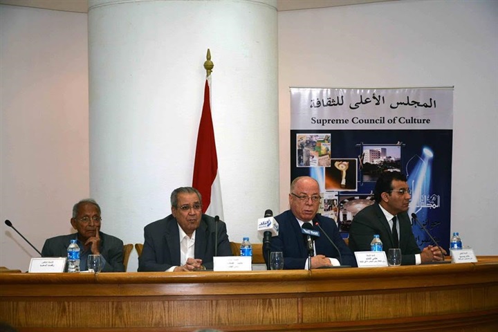 وزير الثقافة: الفقر ليس عاملا أساسيا فى صناعة الإرهاب وزير الثقافة: الفقر ليس عاملا أساسيا فى صناعة الإرهاب