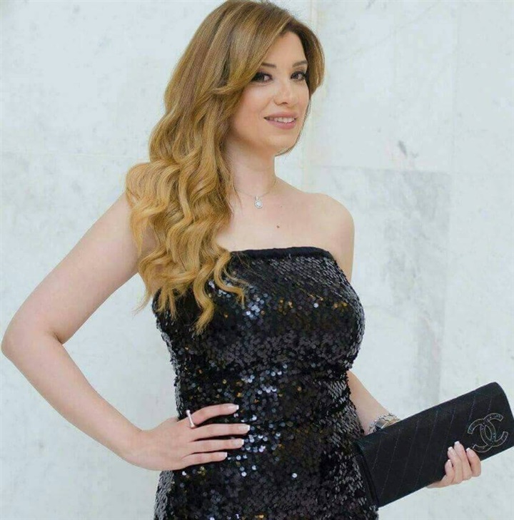عندما يجتمع الجمال مع الثقافة بنكهه مصريه عندما يجتمع الجمال مع الثقافة بنكهه مصريه