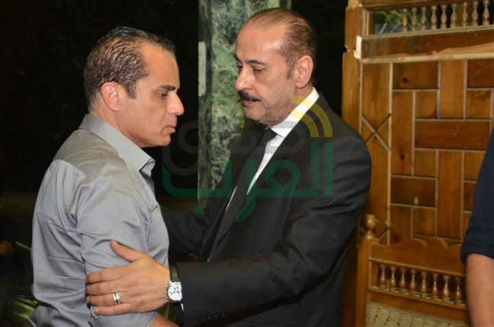 بالصور .. بدء مراسم عزاء نجل المنتج عمرو مكين بالصور .. بدء مراسم عزاء نجل المنتج عمرو مكين