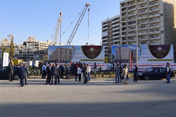 بالصور:  وزير قطاع الأعمال العام يضع حجر الأساس لمشروع التطوير الحضري لمنطقة المعمورة الشاطيء بالاسكندرية