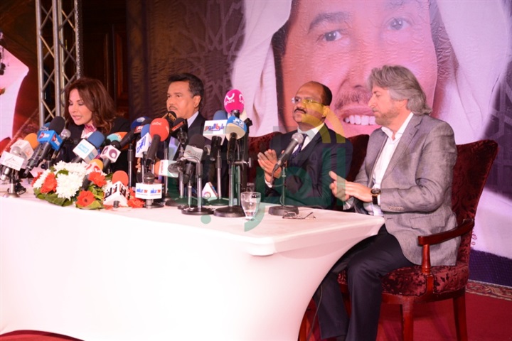 بالصور.. مؤتمر فنان العرب محمد عبده بفندق ماريوت الزمالك بالصور.. مؤتمر فنان العرب محمد عبده بفندق ماريوت الزمالك