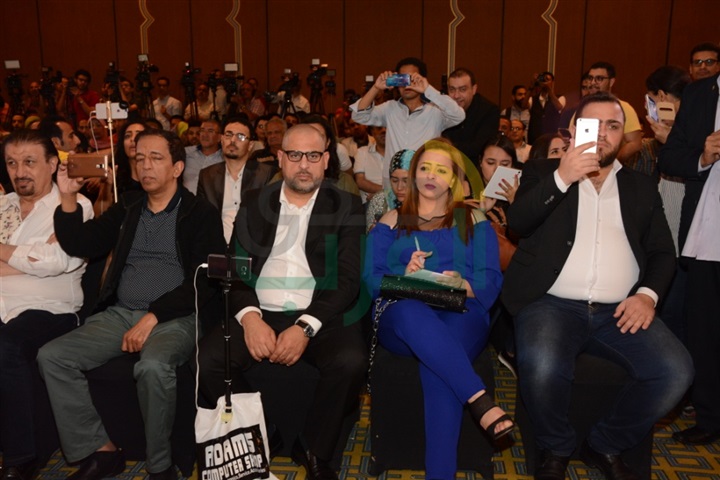 بالصور.. مؤتمر فنان العرب محمد عبده بفندق ماريوت الزمالك بالصور.. مؤتمر فنان العرب محمد عبده بفندق ماريوت الزمالك