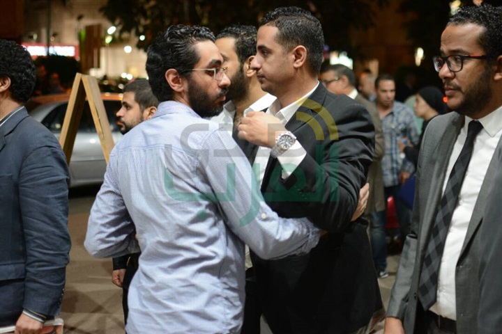 بالصور.. نجوم الفن والإعلام في عزاء محسن محمود بالصور.. نجوم الفن والإعلام في عزاء محسن محمود