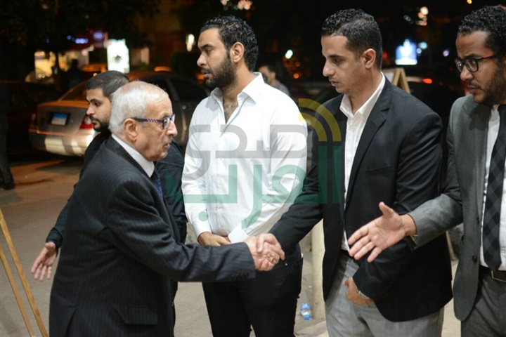 بالصور.. نجوم الفن والإعلام في عزاء محسن محمود بالصور.. نجوم الفن والإعلام في عزاء محسن محمود