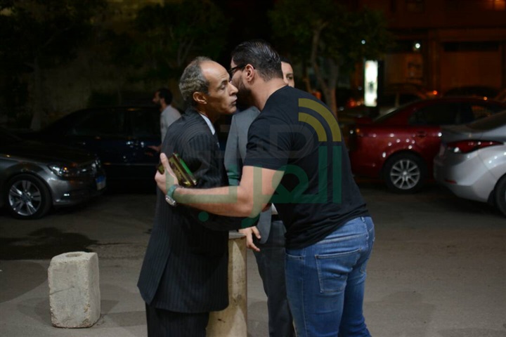 بالصور.. نجوم الفن والإعلام في عزاء محسن محمود بالصور.. نجوم الفن والإعلام في عزاء محسن محمود