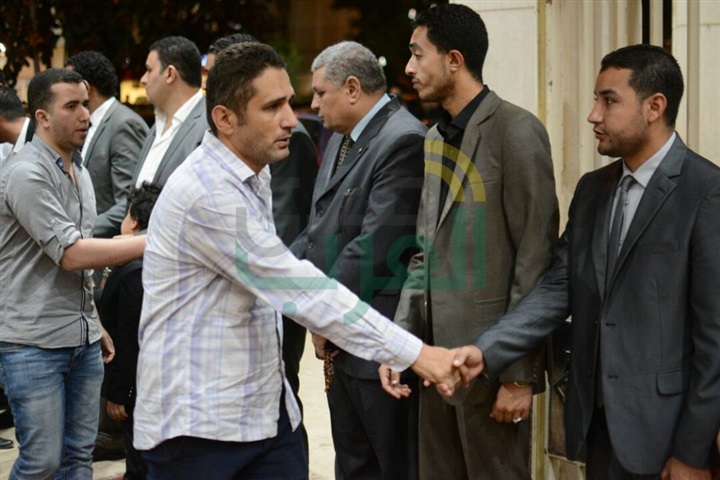 بالصور.. نجوم الفن والإعلام في عزاء محسن محمود بالصور.. نجوم الفن والإعلام في عزاء محسن محمود