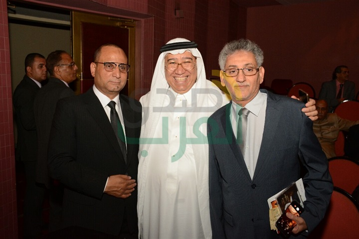 بالصور.. منح شهادات الدكتوراه الفخرية لـ محمد عبده وطلال وبدر بن عبد المحسن بالصور.. منح شهادات الدكتوراه الفخرية لـ محمد عبده وطلال وبدر بن عبد المحسن