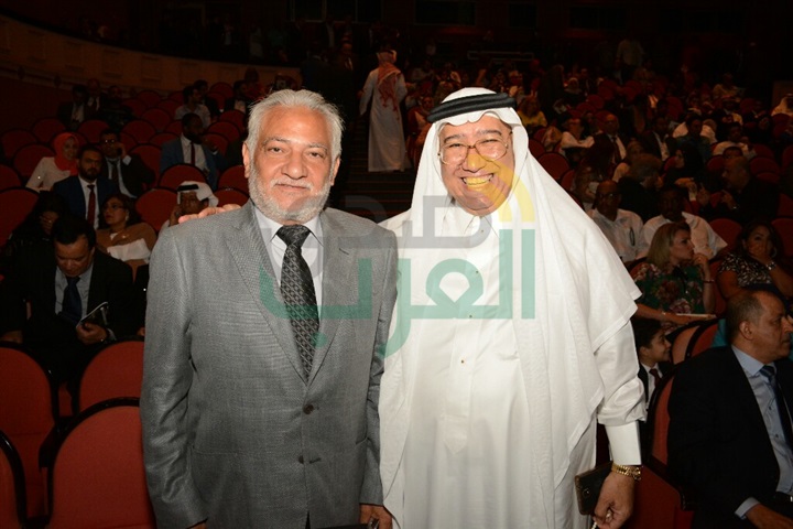 بالصور.. منح شهادات الدكتوراه الفخرية لـ محمد عبده وطلال وبدر بن عبد المحسن بالصور.. منح شهادات الدكتوراه الفخرية لـ محمد عبده وطلال وبدر بن عبد المحسن