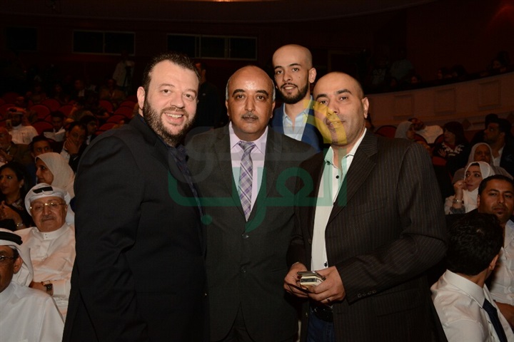 بالصور.. منح شهادات الدكتوراه الفخرية لـ محمد عبده وطلال وبدر بن عبد المحسن بالصور.. منح شهادات الدكتوراه الفخرية لـ محمد عبده وطلال وبدر بن عبد المحسن