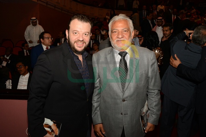 بالصور.. منح شهادات الدكتوراه الفخرية لـ محمد عبده وطلال وبدر بن عبد المحسن بالصور.. منح شهادات الدكتوراه الفخرية لـ محمد عبده وطلال وبدر بن عبد المحسن