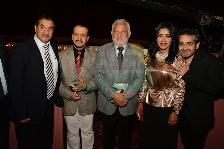 بالصور.. منح شهادات الدكتوراه الفخرية لـ محمد عبده وطلال وبدر بن عبد المحسن بالصور.. منح شهادات الدكتوراه الفخرية لـ محمد عبده وطلال وبدر بن عبد المحسن