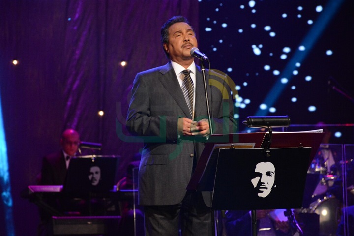 بالصور.. منح شهادات الدكتوراه الفخرية لـ محمد عبده وطلال وبدر بن عبد المحسن بالصور.. منح شهادات الدكتوراه الفخرية لـ محمد عبده وطلال وبدر بن عبد المحسن