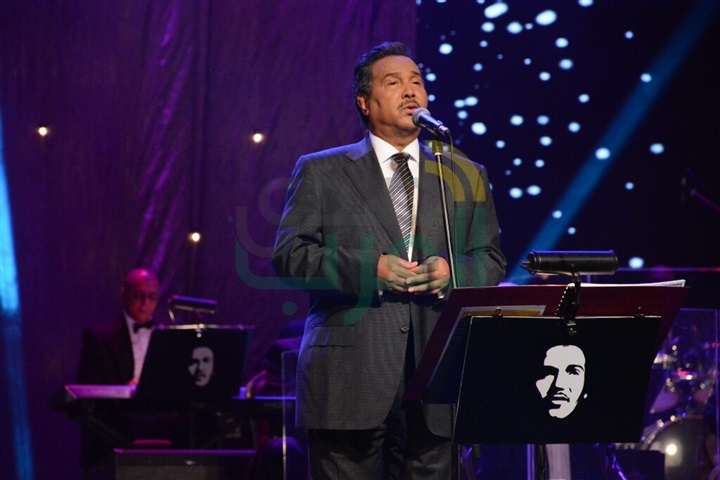 بالصور.. منح شهادات الدكتوراه الفخرية لـ محمد عبده وطلال وبدر بن عبد المحسن بالصور.. منح شهادات الدكتوراه الفخرية لـ محمد عبده وطلال وبدر بن عبد المحسن