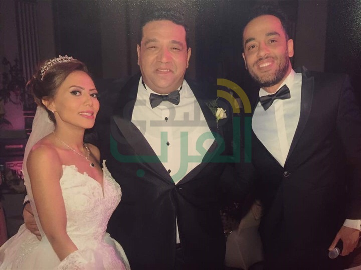 بالصور.. نجوم الفن يحتفلون بزفاف محمد عزمي ودينا السبع بالصور.. نجوم الفن يحتفلون بزفاف محمد عزمي ودينا السبع