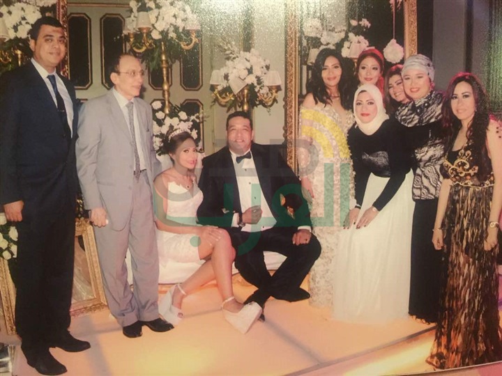بالصور.. نجوم الفن يحتفلون بزفاف محمد عزمي ودينا السبع بالصور.. نجوم الفن يحتفلون بزفاف محمد عزمي ودينا السبع