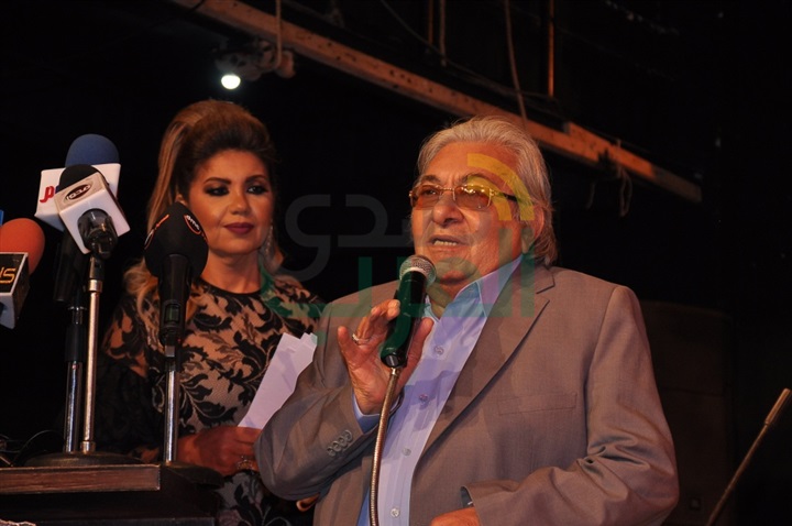 بالصور.. تكريمات نجوم المسرح الكبار بمهرجان جمعية "iti" المصرية
