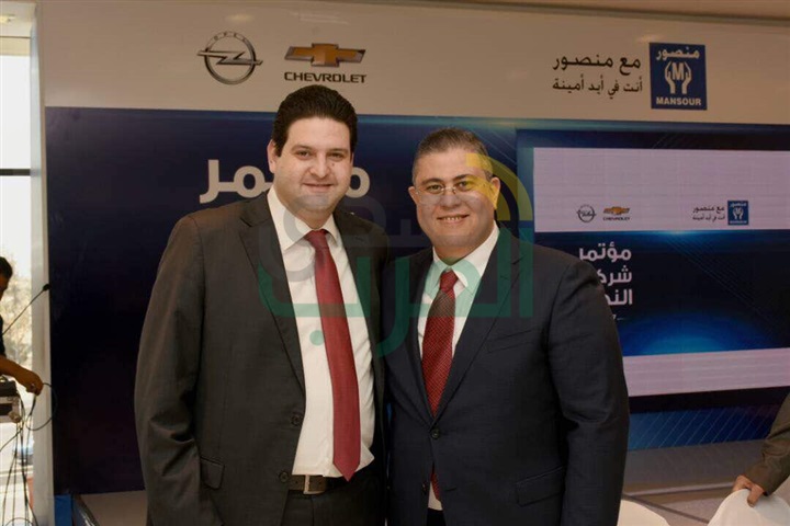 " توفيق محمد " تحصد جوائز " المنصور " للسيارات عن عام 2016 " توفيق محمد " تحصد جوائز " المنصور " للسيارات عن عام 2016