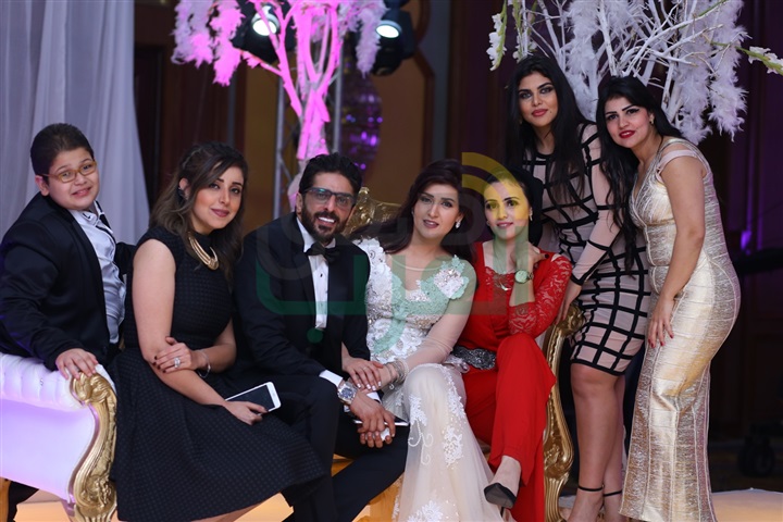 بالصور.. دينا و العسيلي يحتفلون بزفاف " ابراهيم و هند " بحضور المشاهير ونجوم المجتمع بالصور.. دينا و العسيلي يحتفلون بزفاف " ابراهيم و هند " بحضور المشاهير ونجوم المجتمع