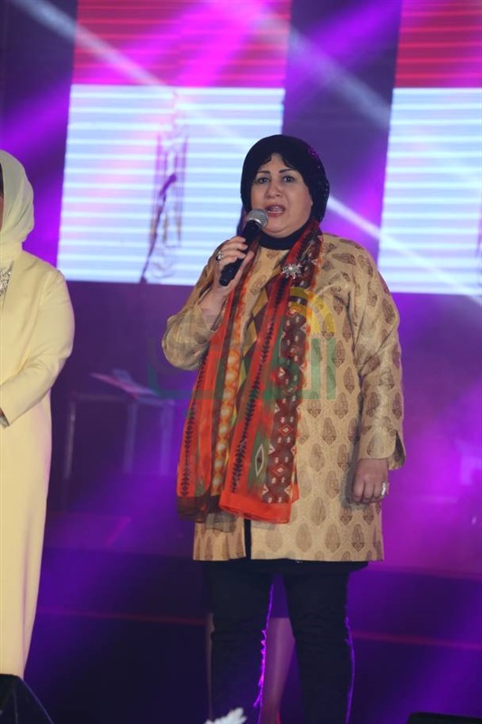 بالصور.. تكريم نجوم الفن و الرياضة المشاهير في حفل تخرج طلاب طيبة ٢٠١٧ بالصور.. تكريم نجوم الفن و الرياضة المشاهير في حفل تخرج طلاب طيبة ٢٠١٧