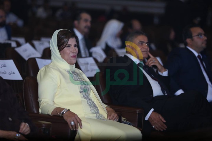 بالصور.. تكريم نجوم الفن و الرياضة المشاهير في حفل تخرج طلاب طيبة ٢٠١٧ بالصور.. تكريم نجوم الفن و الرياضة المشاهير في حفل تخرج طلاب طيبة ٢٠١٧