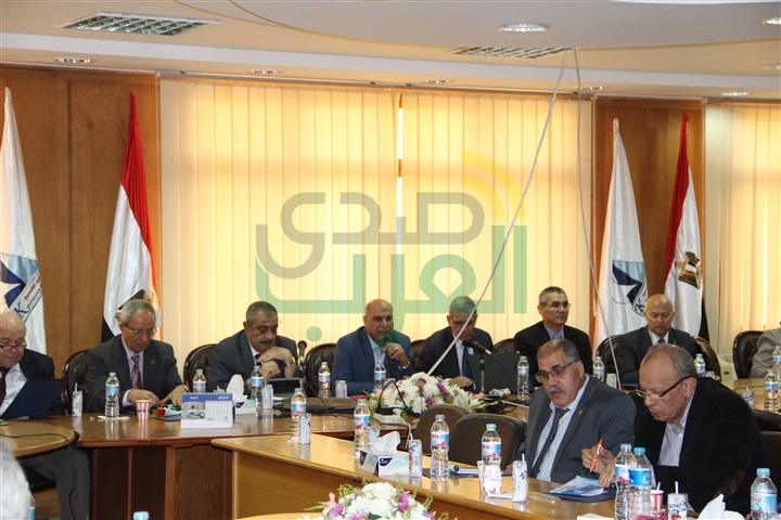 بالصور.. جولة تفقدية لخبراء التعليم الهندسي بجامعة كفر الشيخ