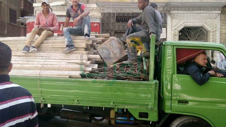 بالصور.. تنفيذ 11 قرار إزالة لعقارات مخالفة بالأسكندرية