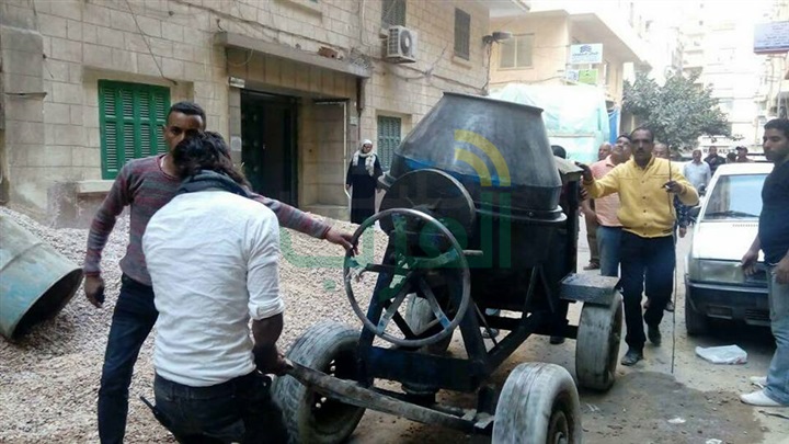بالصور.. تنفيذ 11 قرار إزالة لعقارات مخالفة بالأسكندرية