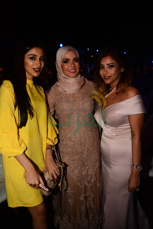 بالصور.. حفل زفاف ابنة الفنانة منى عبد الغني بالصور.. حفل زفاف ابنة الفنانة منى عبد الغني