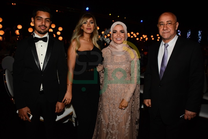 بالصور.. حفل زفاف ابنة الفنانة منى عبد الغني بالصور.. حفل زفاف ابنة الفنانة منى عبد الغني
