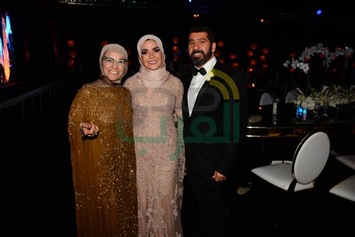بالصور.. حفل زفاف ابنة الفنانة منى عبد الغني بالصور.. حفل زفاف ابنة الفنانة منى عبد الغني