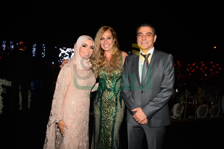 بالصور.. حفل زفاف ابنة الفنانة منى عبد الغني بالصور.. حفل زفاف ابنة الفنانة منى عبد الغني