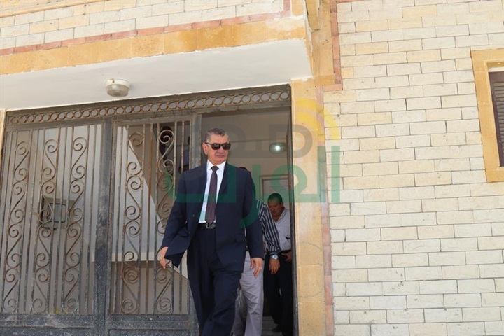 بالصور.. محافظ كفر الشيخ يتفقد أعمال تكريك وتعميق وتكسية بوغاز البرلس بتكلفة 105 مليون جنيه