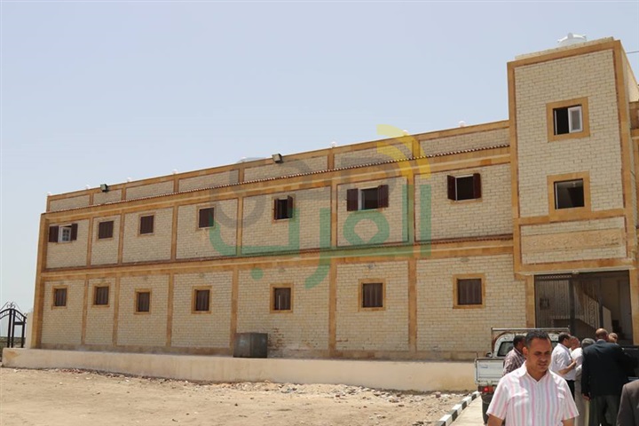 بالصور.. محافظ كفر الشيخ يتفقد أعمال تكريك وتعميق وتكسية بوغاز البرلس بتكلفة 105 مليون جنيه