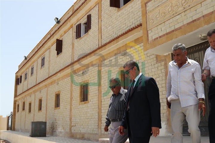 بالصور.. محافظ كفر الشيخ يتفقد أعمال تكريك وتعميق وتكسية بوغاز البرلس بتكلفة 105 مليون جنيه