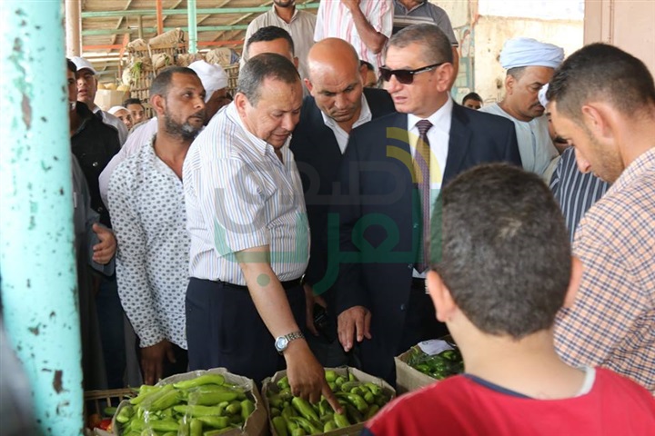 بالصور.. محافظ كفر الشيخ: إقامة منافذ جديدة لبيع الخضراوات بأسعار مخفضة 