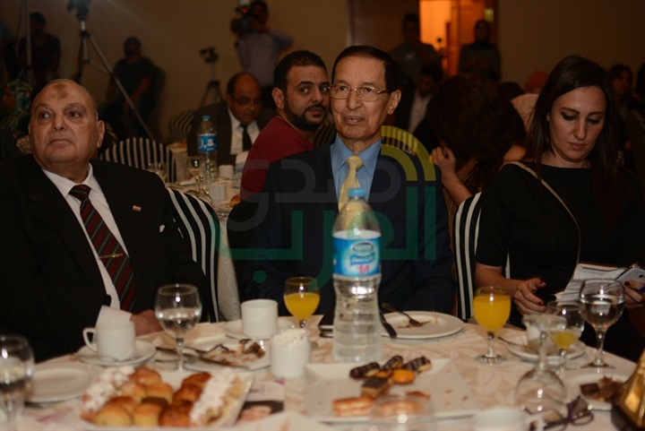 بالصور.. تكريم سليم سحاب والكنيسي في احتفالية "عيد الأب" بالصور.. تكريم سليم سحاب والكنيسي في احتفالية "عيد الأب"