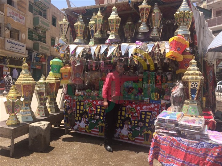 بالصور.. "فوانيس رمضان" ترفع شعار "اتفرج يا سلام".. والبلدي يكسب في كفر الشيخ