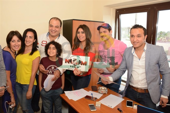 إدوارد وشريف باهر ومذعين نغم أف أم في مسلسل "زقزوق وبكيزة" إدوارد وشريف باهر ومذعين نغم أف أم في مسلسل "زقزوق وبكيزة"