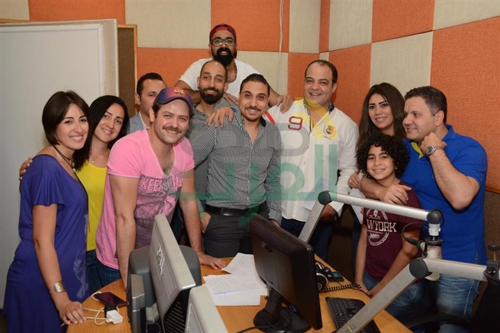 إدوارد وشريف باهر ومذعين نغم أف أم في مسلسل "زقزوق وبكيزة" إدوارد وشريف باهر ومذعين نغم أف أم في مسلسل "زقزوق وبكيزة"