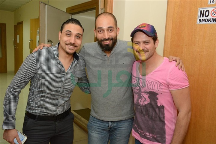 إدوارد وشريف باهر ومذعين نغم أف أم في مسلسل "زقزوق وبكيزة" إدوارد وشريف باهر ومذعين نغم أف أم في مسلسل "زقزوق وبكيزة"