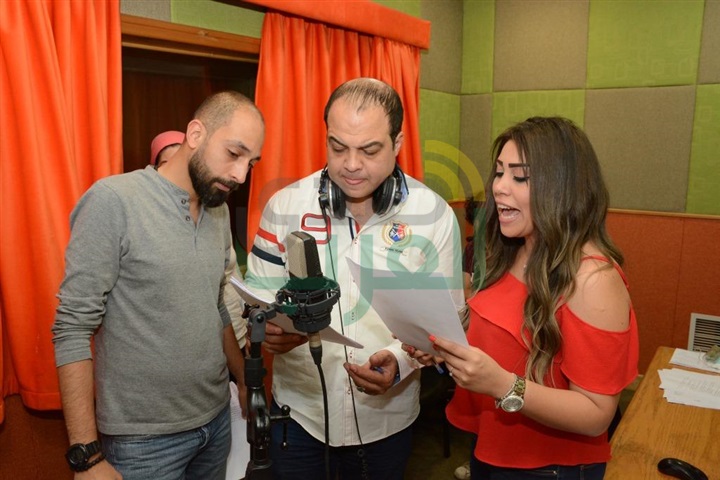 إدوارد وشريف باهر ومذعين نغم أف أم في مسلسل "زقزوق وبكيزة" إدوارد وشريف باهر ومذعين نغم أف أم في مسلسل "زقزوق وبكيزة"